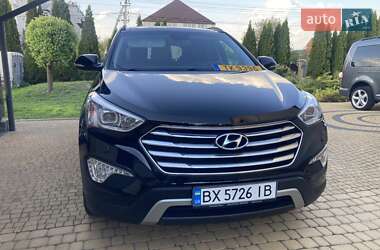 Внедорожник / Кроссовер Hyundai Grand Santa Fe 2016 в 