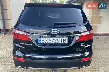 Внедорожник / Кроссовер Hyundai Grand Santa Fe 2016 в 