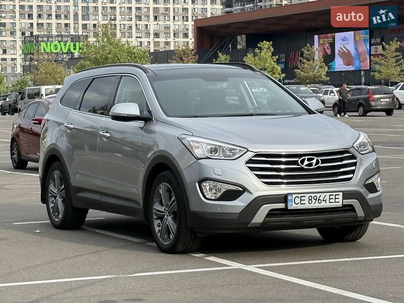 Внедорожник / Кроссовер Hyundai Grand Santa Fe 2016 в Киеве