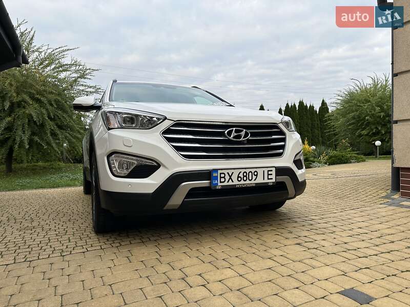 Внедорожник / Кроссовер Hyundai Grand Santa Fe 2015 в Хмельницком