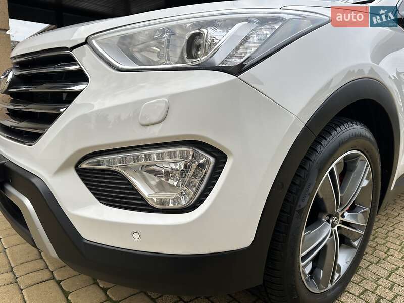 Внедорожник / Кроссовер Hyundai Grand Santa Fe 2015 в Хмельницком