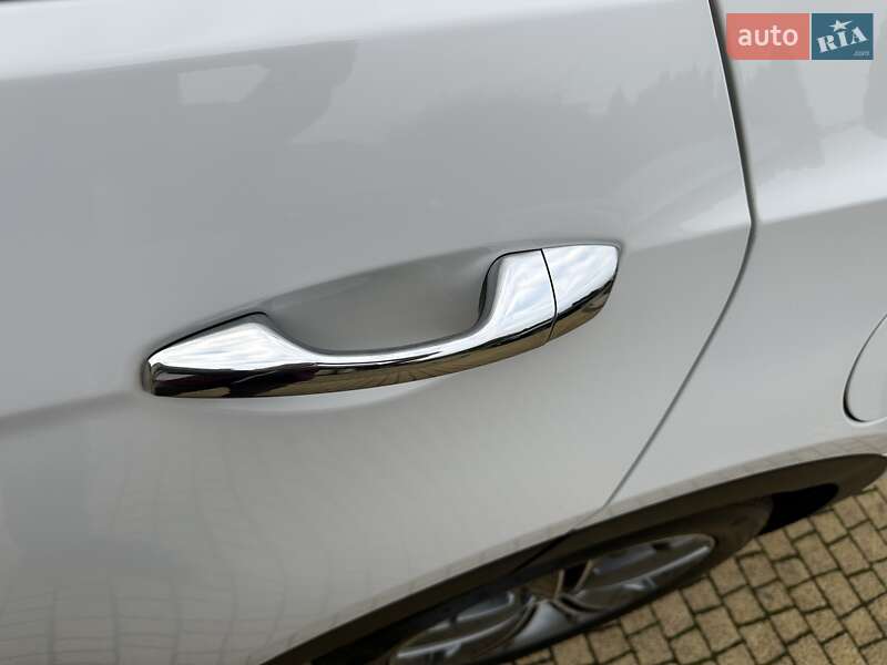 Внедорожник / Кроссовер Hyundai Grand Santa Fe 2015 в Хмельницком