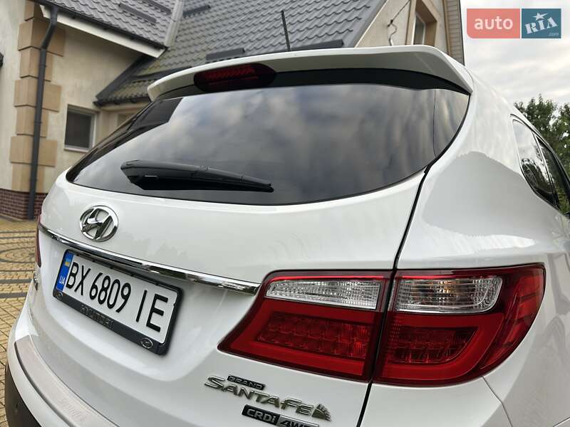 Внедорожник / Кроссовер Hyundai Grand Santa Fe 2015 в Хмельницком