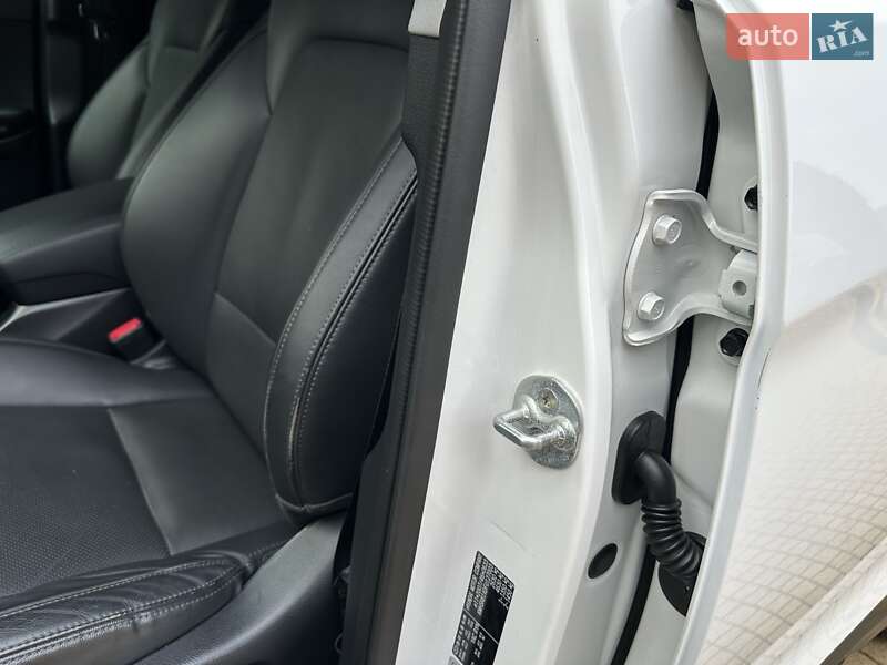 Внедорожник / Кроссовер Hyundai Grand Santa Fe 2015 в Хмельницком