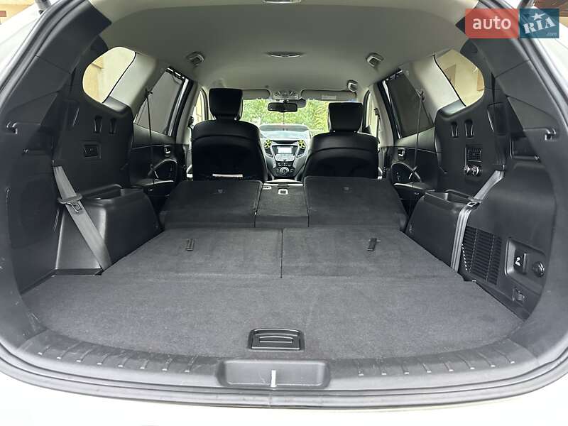 Внедорожник / Кроссовер Hyundai Grand Santa Fe 2015 в Хмельницком