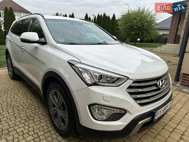 Внедорожник / Кроссовер Hyundai Grand Santa Fe 2015 в Хмельницком