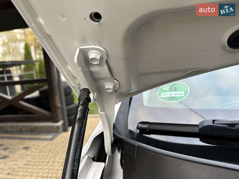 Внедорожник / Кроссовер Hyundai Grand Santa Fe 2015 в Хмельницком