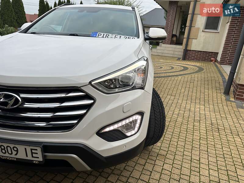 Внедорожник / Кроссовер Hyundai Grand Santa Fe 2015 в Хмельницком