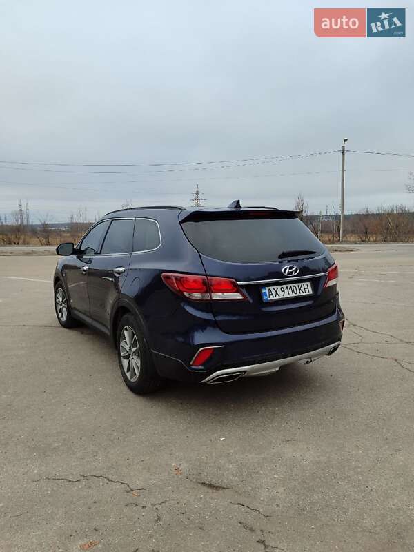 Внедорожник / Кроссовер Hyundai Grand Santa Fe 2016 в Киеве фото 4 Внедорожник / Кроссовер Hyundai Grand Santa Fe 2016 в Киеве