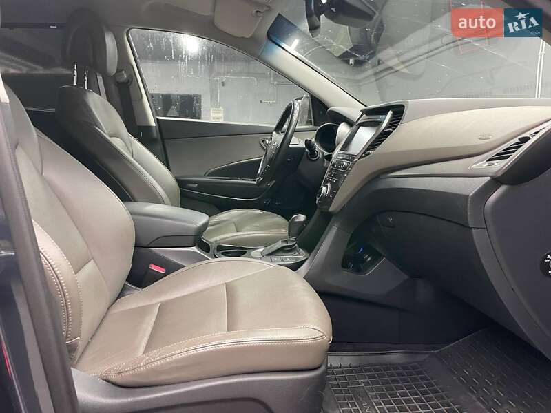 Внедорожник / Кроссовер Hyundai Grand Santa Fe 2018 в Черновцах