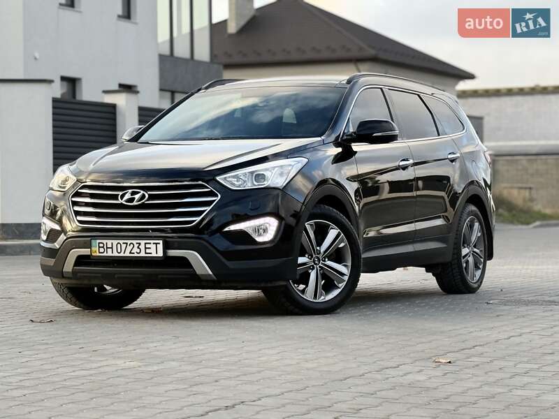 Hyundai Grand Santa Fe 2014