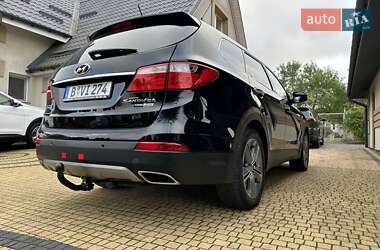 Внедорожник / Кроссовер Hyundai Grand Santa Fe 2015 в 