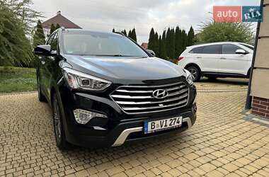 Внедорожник / Кроссовер Hyundai Grand Santa Fe 2015 в 