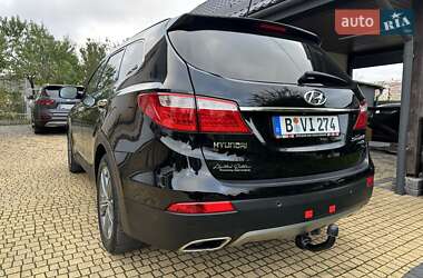 Внедорожник / Кроссовер Hyundai Grand Santa Fe 2015 в 