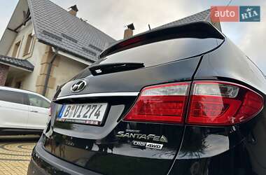 Внедорожник / Кроссовер Hyundai Grand Santa Fe 2015 в 