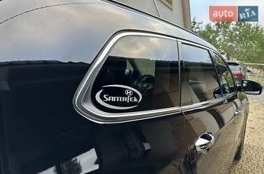 Внедорожник / Кроссовер Hyundai Grand Santa Fe 2015 в 