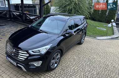 Внедорожник / Кроссовер Hyundai Grand Santa Fe 2015 в 
