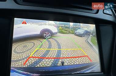 Внедорожник / Кроссовер Hyundai Grand Santa Fe 2015 в 