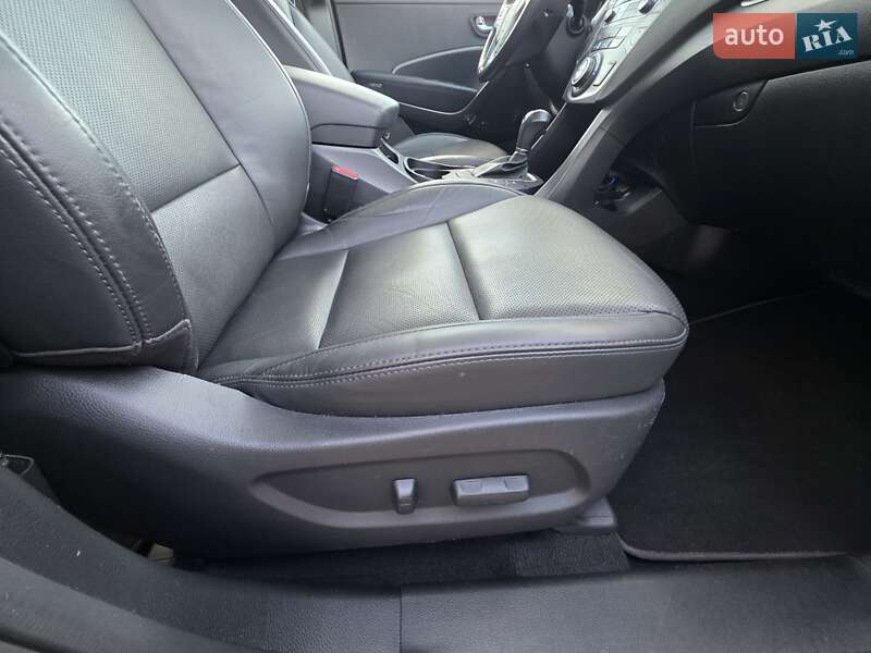 Внедорожник / Кроссовер Hyundai Grand Santa Fe 2018 в Ивано-Франковске фото 62 Внедорожник / Кроссовер Hyundai Grand Santa Fe 2018 в Ивано-Франковске