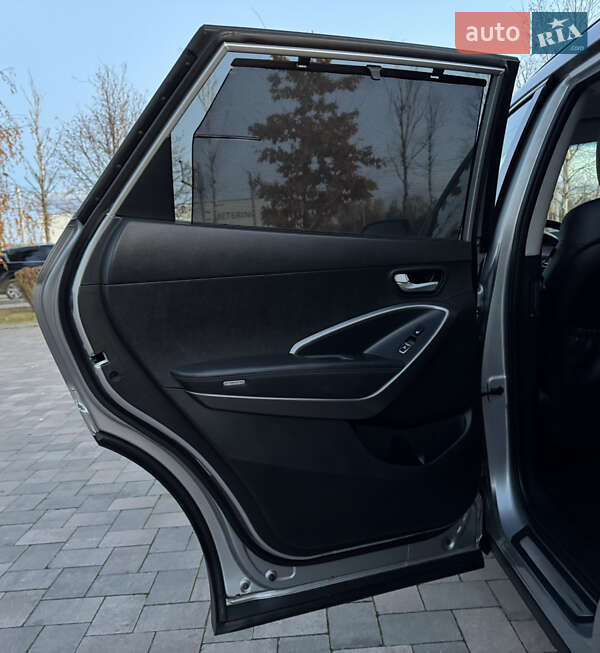 Внедорожник / Кроссовер Hyundai Grand Santa Fe 2015 в Ивано-Франковске фото 27 Внедорожник / Кроссовер Hyundai Grand Santa Fe 2015 в Ивано-Франковске