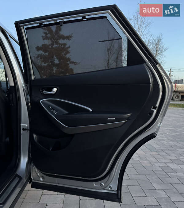 Внедорожник / Кроссовер Hyundai Grand Santa Fe 2015 в Ивано-Франковске фото 28 Внедорожник / Кроссовер Hyundai Grand Santa Fe 2015 в Ивано-Франковске