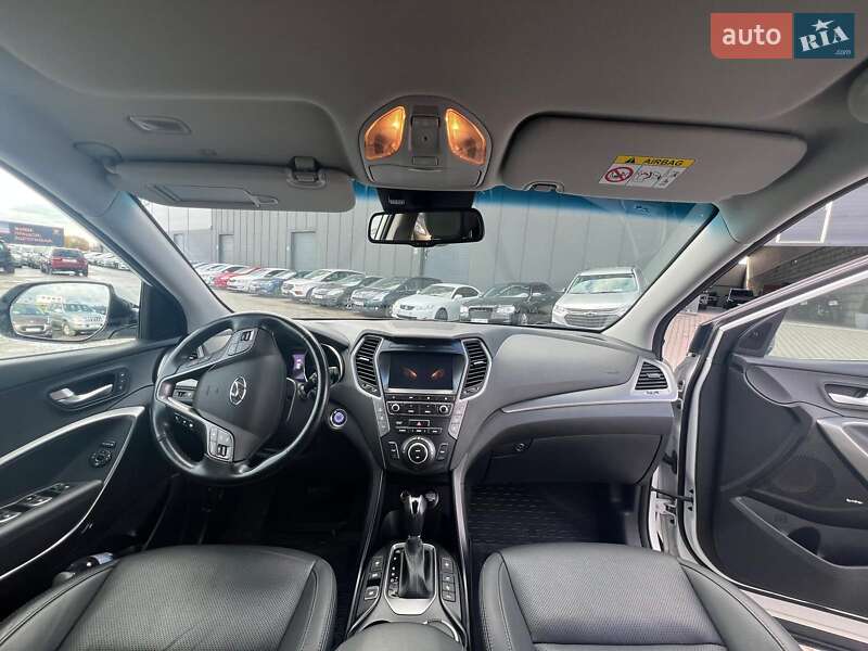 Внедорожник / Кроссовер Hyundai Grand Santa Fe 2019 в Львове