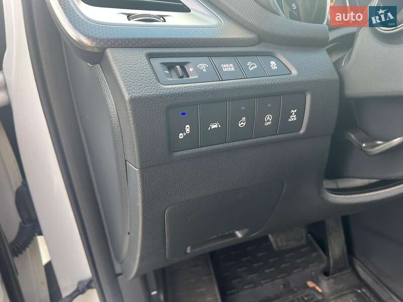 Внедорожник / Кроссовер Hyundai Grand Santa Fe 2019 в Львове