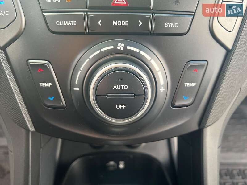 Внедорожник / Кроссовер Hyundai Grand Santa Fe 2019 в Львове