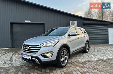Внедорожник / Кроссовер Hyundai Grand Santa Fe 2015 в Ровно