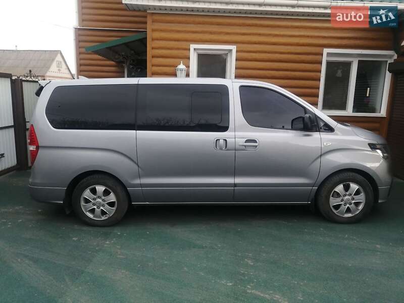 Мінівен Hyundai Grand Starex 2018 в Пустомитах фото 2 Мінівен Hyundai Grand Starex 2018 в Пустомитах