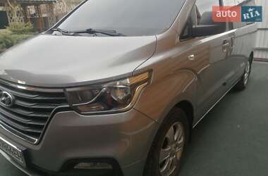 Мінівен Hyundai Grand Starex 2018 в 