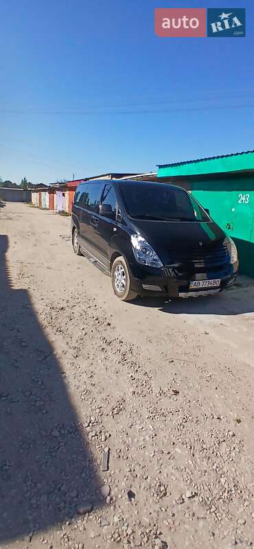 Минивэн Hyundai Grand Starex 2010 в Николаеве
