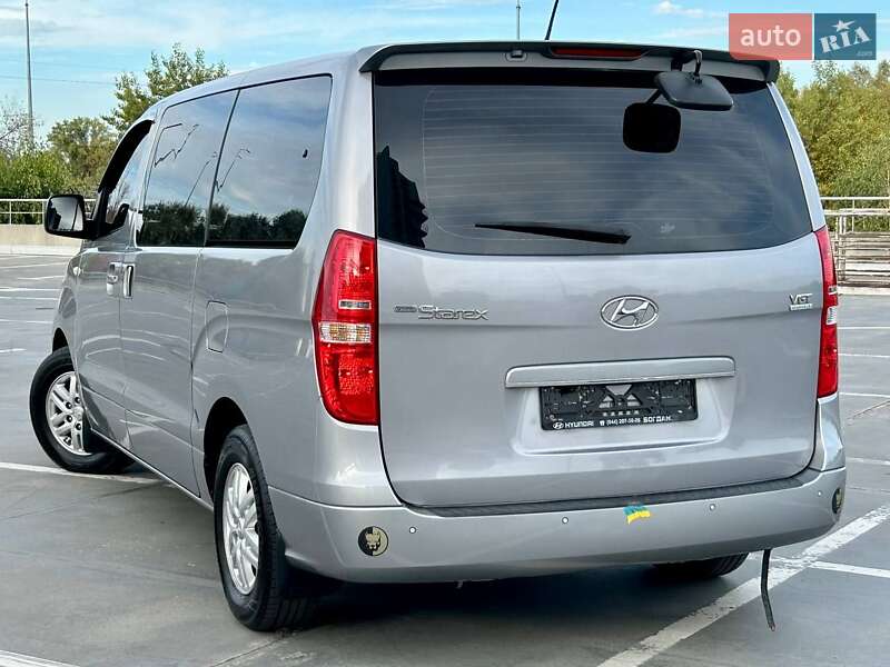 Минивэн Hyundai Grand Starex 2017 в Киеве фото 11 Минивэн Hyundai Grand Starex 2017 в Киеве