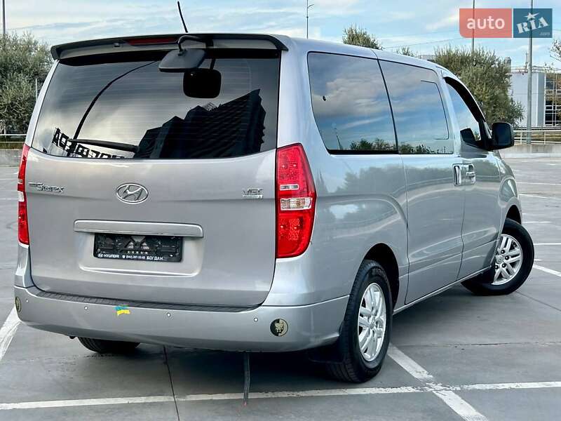 Минивэн Hyundai Grand Starex 2017 в Киеве фото 16 Минивэн Hyundai Grand Starex 2017 в Киеве