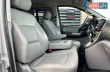 Минивэн Hyundai Grand Starex 2017 в 