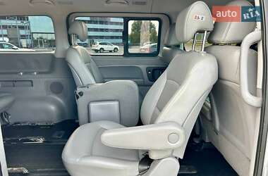 Минивэн Hyundai Grand Starex 2017 в 