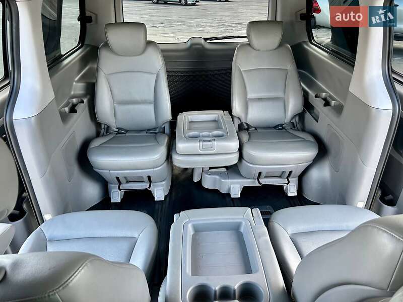 Минивэн Hyundai Grand Starex 2017 в Киеве фото 65 Минивэн Hyundai Grand Starex 2017 в Киеве