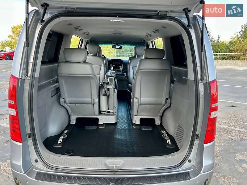 Минивэн Hyundai Grand Starex 2017 в Киеве фото 88 Минивэн Hyundai Grand Starex 2017 в Киеве