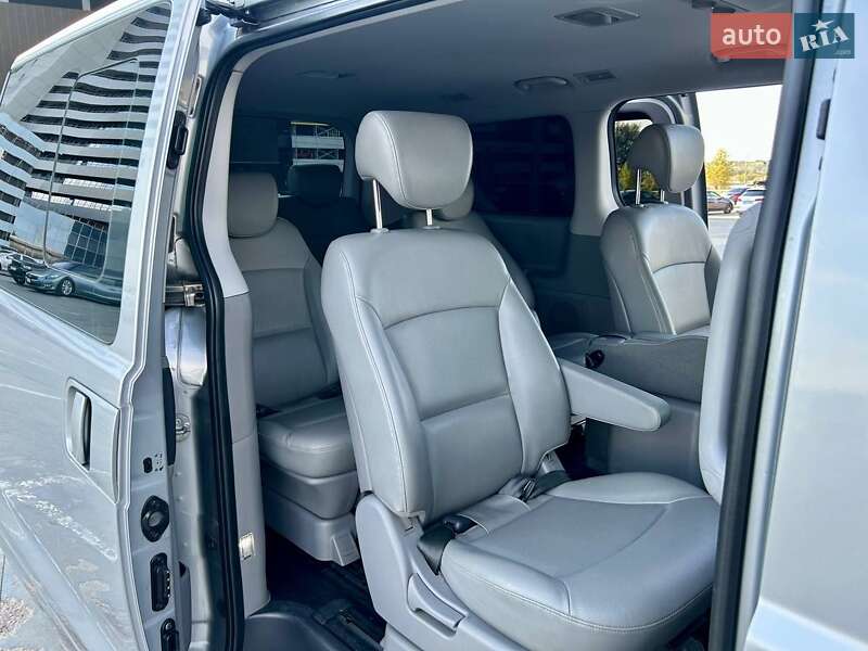 Минивэн Hyundai Grand Starex 2017 в Киеве фото 96 Минивэн Hyundai Grand Starex 2017 в Киеве