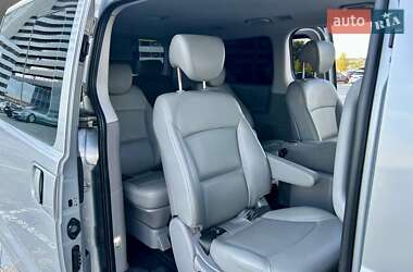 Минивэн Hyundai Grand Starex 2017 в 