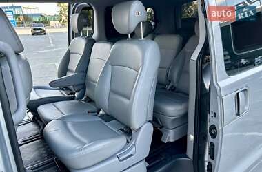 Минивэн Hyundai Grand Starex 2017 в 
