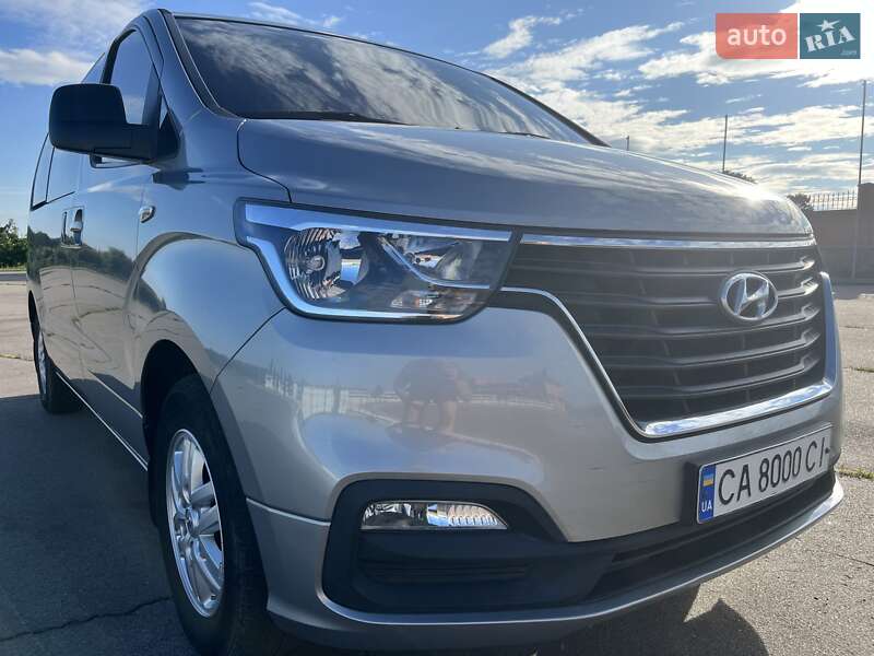 Мінівен Hyundai Grand Starex 2020 в Жашківу