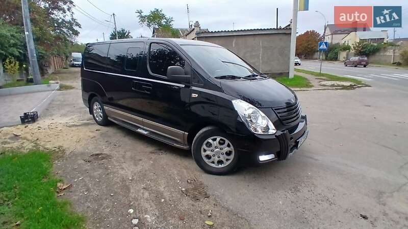 Hyundai Grand Starex 2010