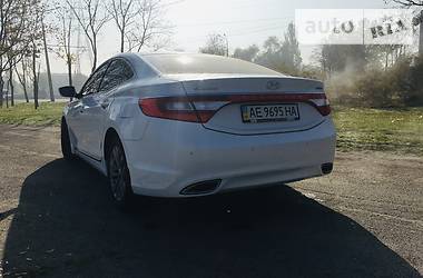 Седан Hyundai Grandeur 2012 в Днепре