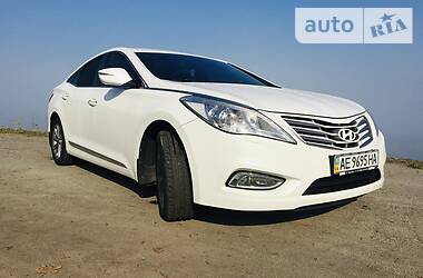 Седан Hyundai Grandeur 2012 в Днепре