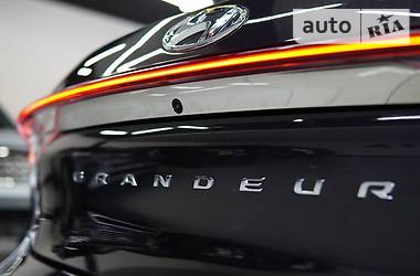 Седан Hyundai Grandeur 2019 в Одессе