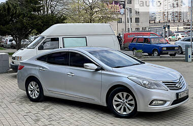 Седан Hyundai Grandeur 2012 в Одессе