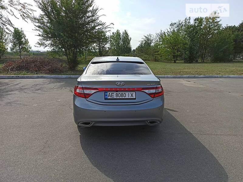 Седан Hyundai Grandeur 2014 в Днепре