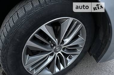 Седан Hyundai Grandeur 2016 в 