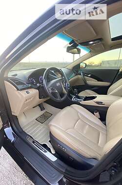 Седан Hyundai Grandeur 2013 в Каменском